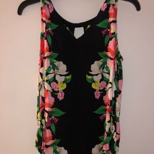Floral flowy tank